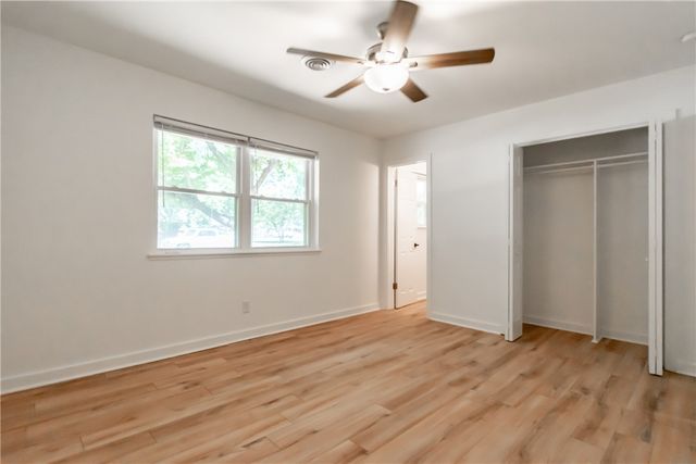 2332 S Clover Drive, Fayetteville, AR 72701