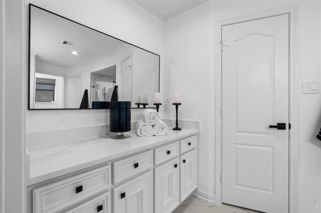 10911 Riverview Drive, Houston, TX 77042