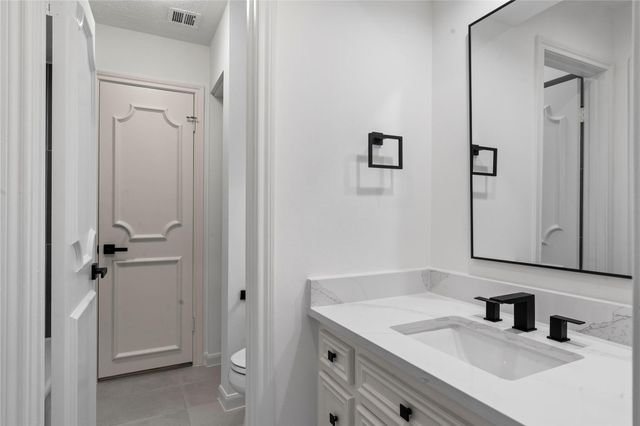 10911 Riverview Drive, Houston, TX 77042