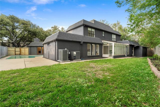 10911 Riverview Drive, Houston, TX 77042