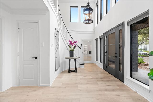 10911 Riverview Drive, Houston, TX 77042