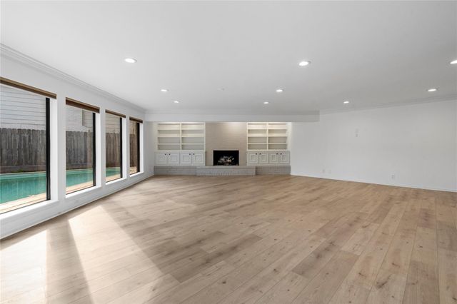 10911 Riverview Drive, Houston, TX 77042