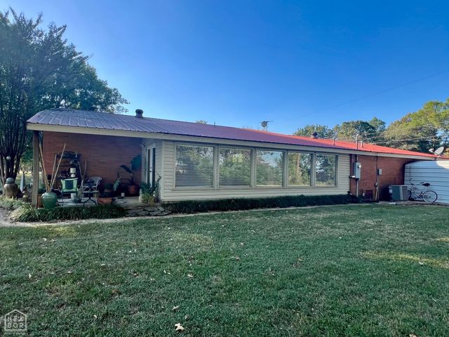 311 E Main Street E, Fisher, AR 72429