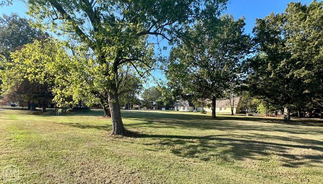 311 E Main Street E, Fisher, AR 72429