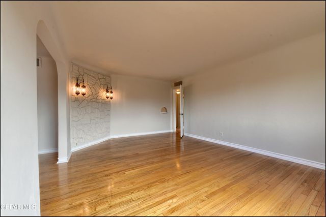 825 GALLOWAY Drive, El Paso, TX 79902