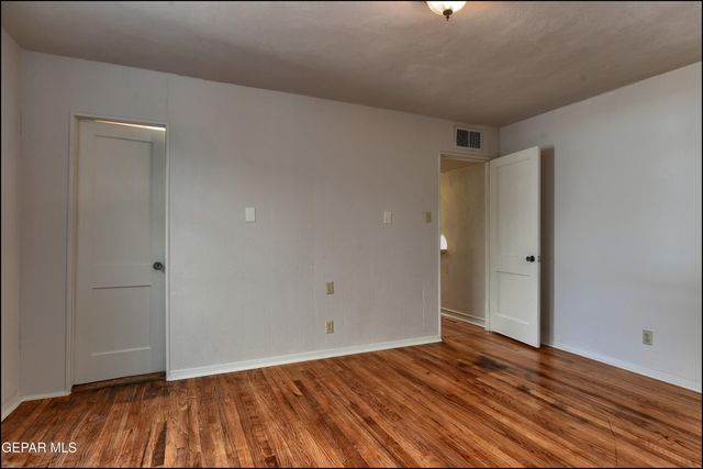 825 GALLOWAY Drive, El Paso, TX 79902