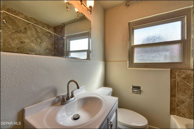 825 GALLOWAY Drive, El Paso, TX 79902