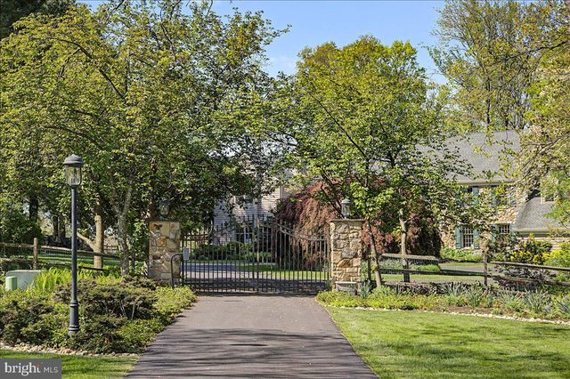 3521 N SUGAN RD, New Hope, PA 18938