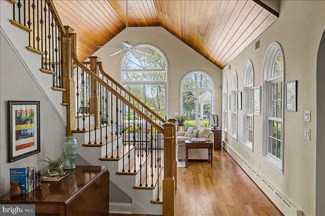 3521 N SUGAN RD, New Hope, PA 18938