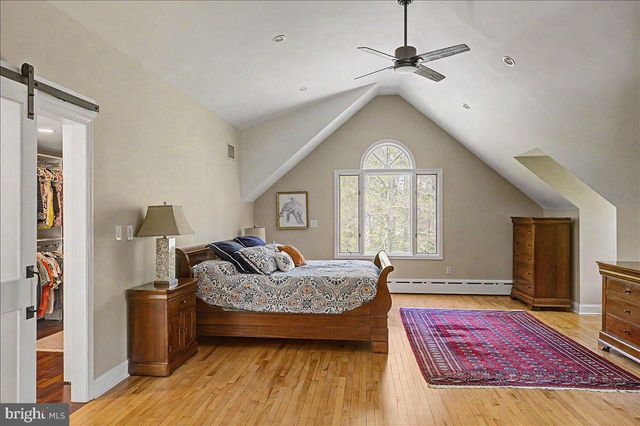 3521 N SUGAN RD, New Hope, PA 18938