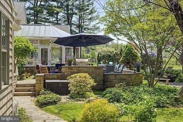 3521 N SUGAN RD, New Hope, PA 18938