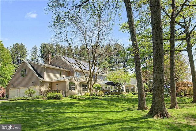 3521 N SUGAN RD, New Hope, PA 18938