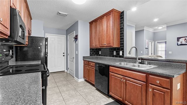 4148 Macon, Northport, AL 35473