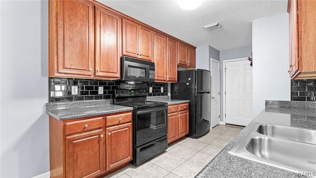 4148 Macon, Northport, AL 35473
