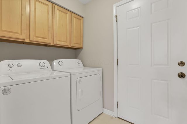 5530 Brighton Hill Lane, Dublin, OH 43016