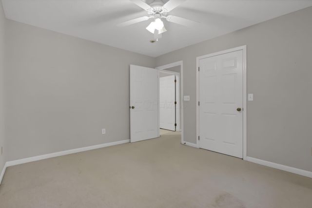 5530 Brighton Hill Lane, Dublin, OH 43016