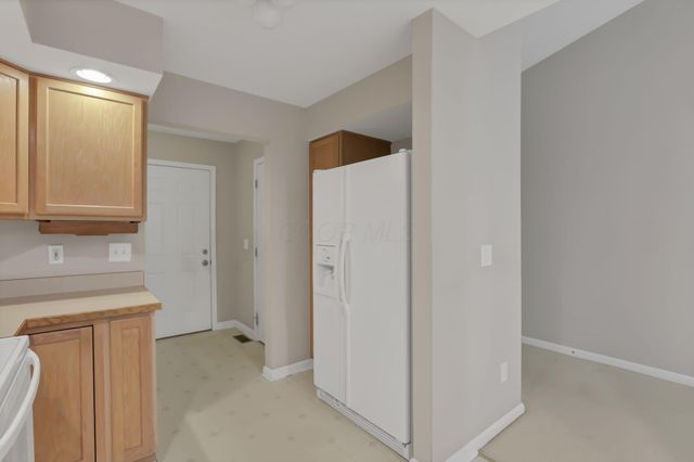 5530 Brighton Hill Lane, Dublin, OH 43016