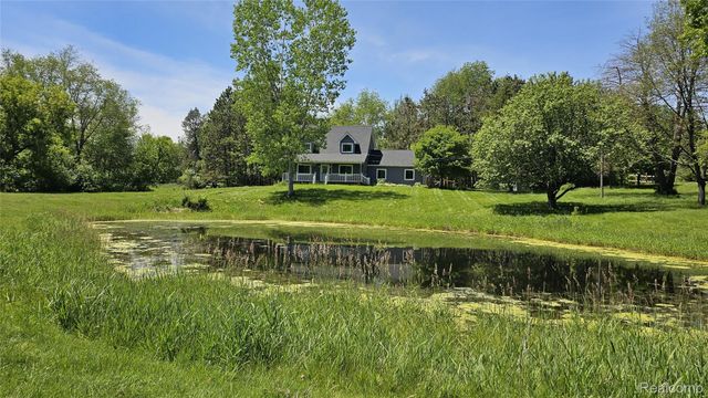 6790 Hinchey Road, Putnam Township, MI 48169