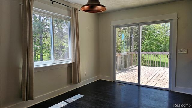 6790 Hinchey Road, Putnam Township, MI 48169