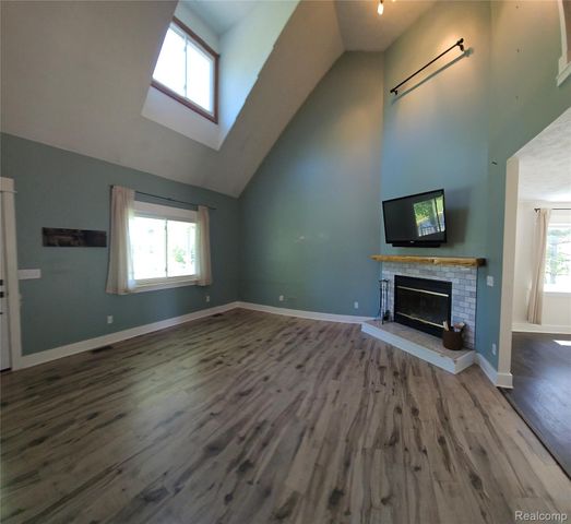 6790 Hinchey Road, Putnam Township, MI 48169