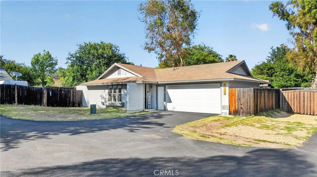 Image 2 of property listing at 41250 Via Aguila, Temecula, CA 92591