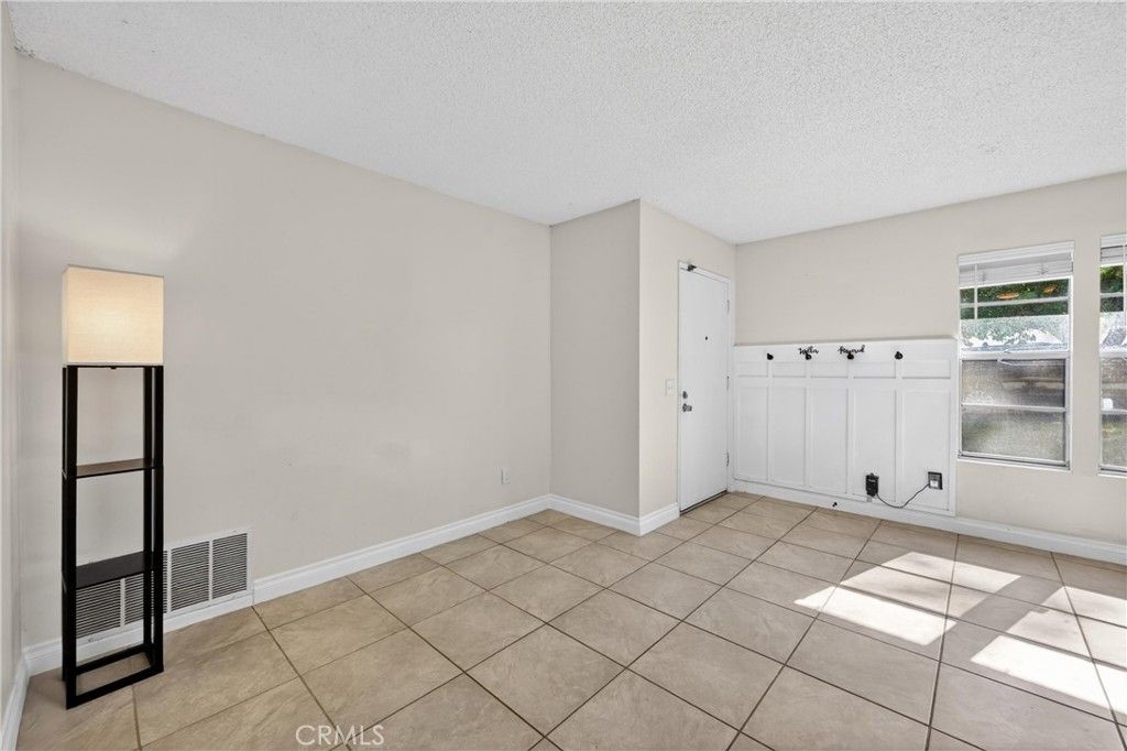 Image 7 of property listing at 41250 Via Aguila, Temecula, CA 92591