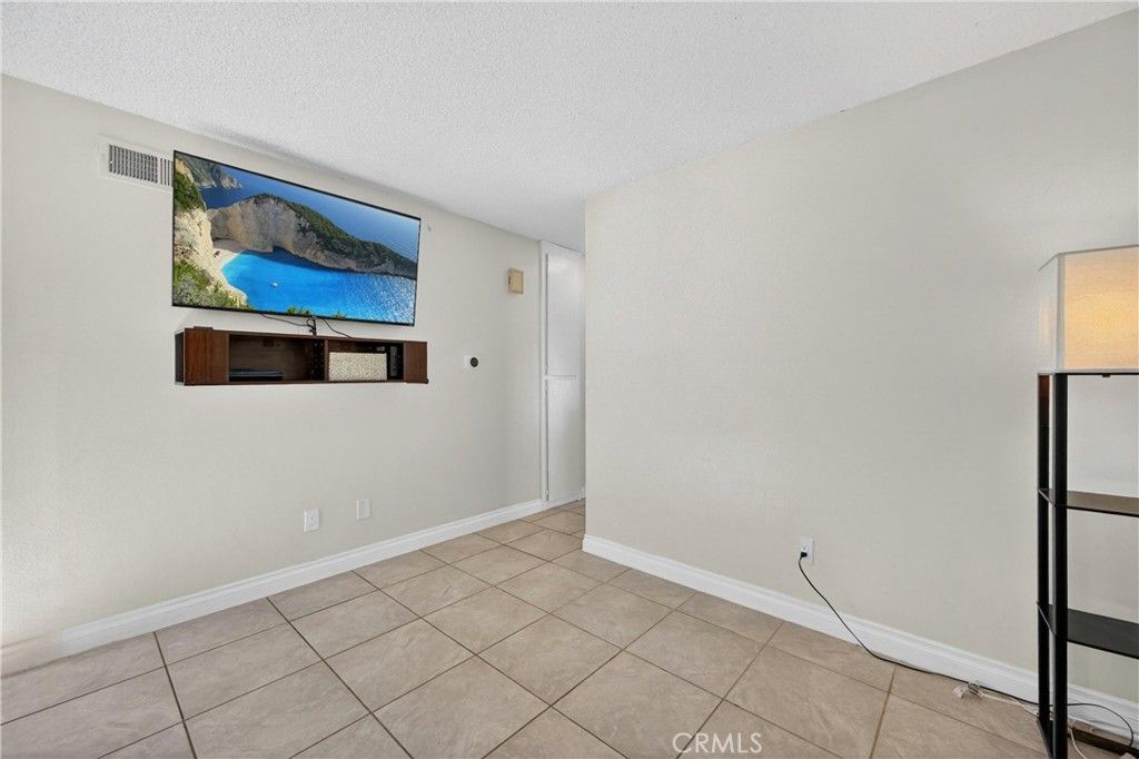 Image 8 of property listing at 41250 Via Aguila, Temecula, CA 92591