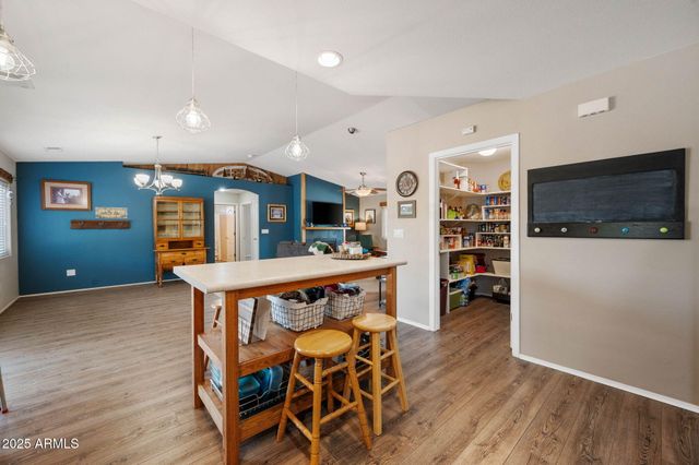 17798 E TRAILS END Road, Mayer, AZ 86333