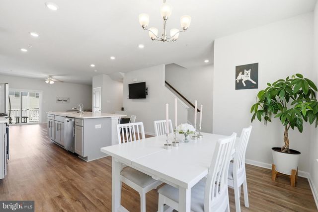 7753 VENICE LN, Severn, MD 21144