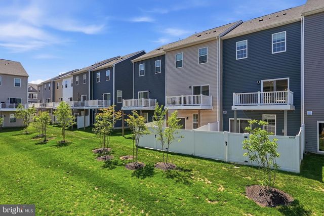 7753 VENICE LN, Severn, MD 21144