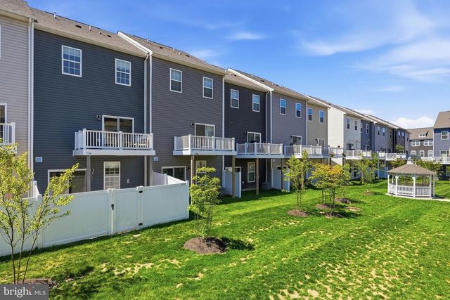 7753 VENICE LN, Severn, MD 21144