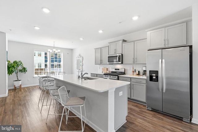 7753 VENICE LN, Severn, MD 21144