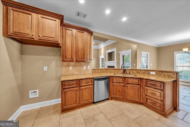302 Sage Meadows Lane, Bonaire, GA 31005