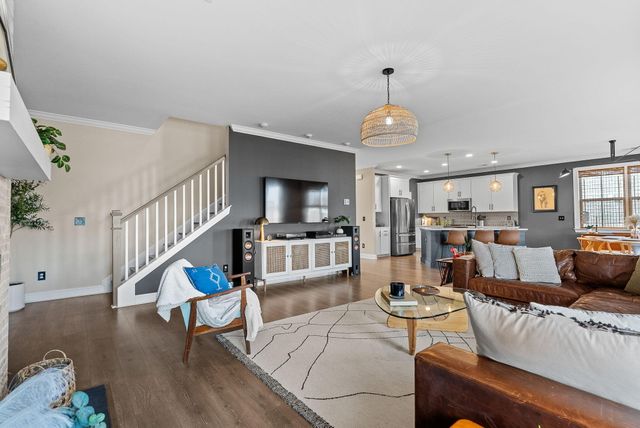 711 Yellow Leaf Lane, Summerville, SC 29486