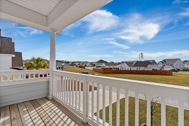 711 Yellow Leaf Lane, Summerville, SC 29486