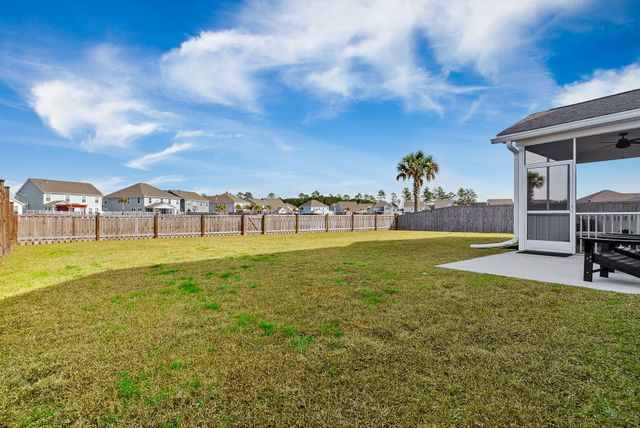 711 Yellow Leaf Lane, Summerville, SC 29486