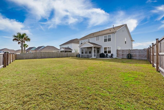 711 Yellow Leaf Lane, Summerville, SC 29486