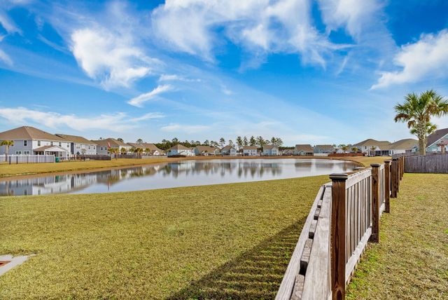 711 Yellow Leaf Lane, Summerville, SC 29486