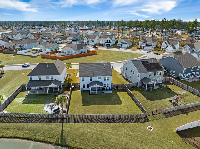 711 Yellow Leaf Lane, Summerville, SC 29486