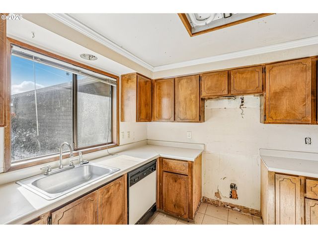 20305 Sw 70TH Ave, Tualatin, OR 97062