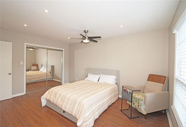 38 La Rue NW Place, Atlanta, GA 30327