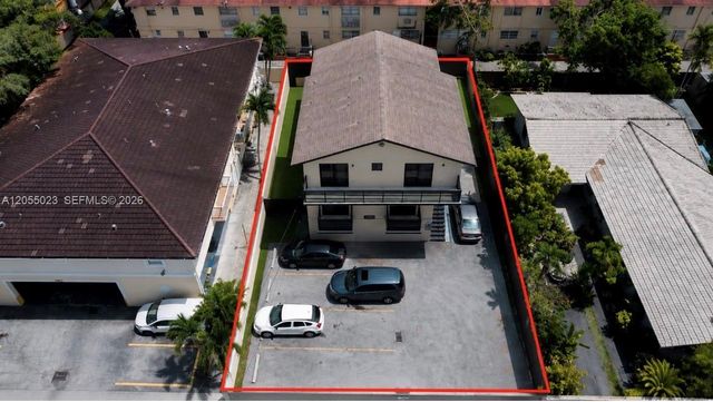 2504 NW 14th Street, Miami, FL 33125