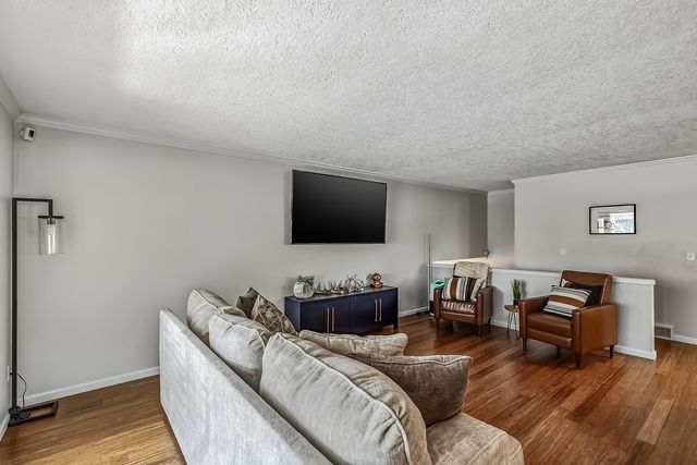 3530 E Harbor Drive, Bettendorf, IA 52722