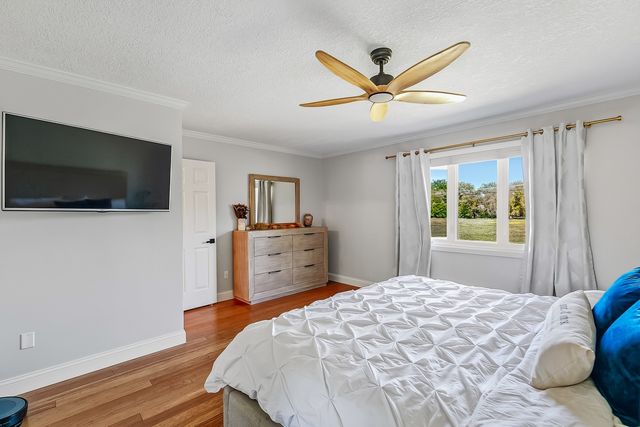 3530 E Harbor Drive, Bettendorf, IA 52722