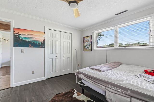 3530 E Harbor Drive, Bettendorf, IA 52722