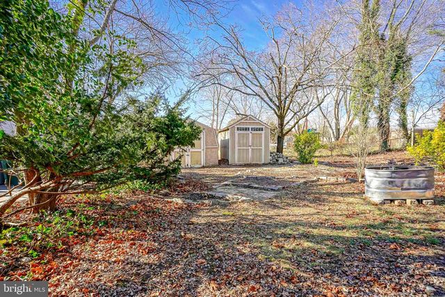 32 ALBERTUS DR, Williamstown, NJ 08094