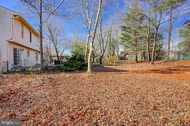 32 ALBERTUS DR, Williamstown, NJ 08094