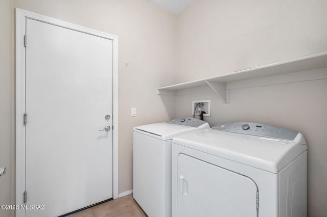 444 W Calle Sombra Linda, Sahuarita, AZ 85629