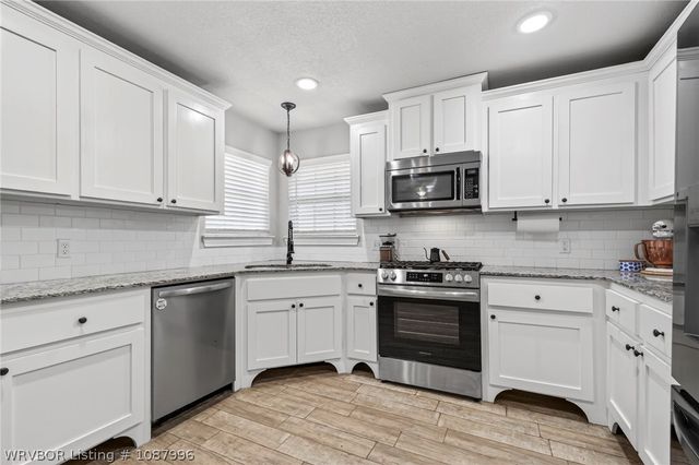 3210 Old Chismville Road, Greenwood, AR 72936