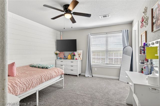 3210 Old Chismville Road, Greenwood, AR 72936